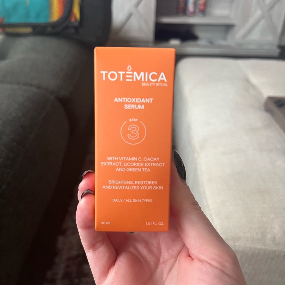 Totemica - Antioxidant Serum - Picture 2 of 6